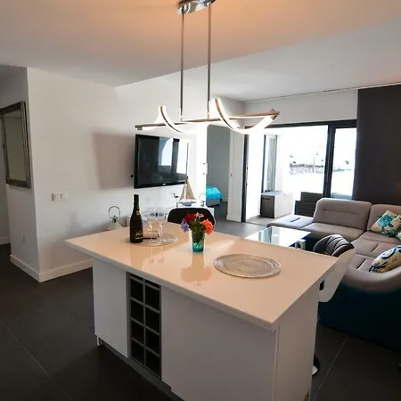 Casa Ana - Luxury Pool At Casilla De Costa *